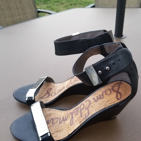 black and silver wedge sandals
